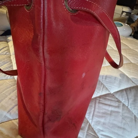 Dooney and Bourke large red leather tote handbag purse - Picture 3 of 5